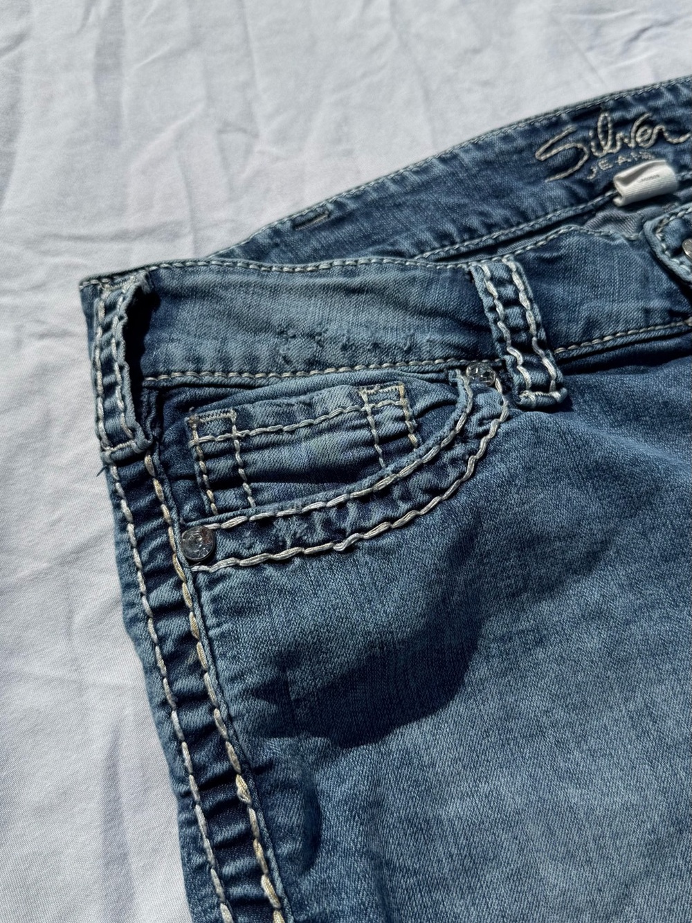 Silver Jeans Bootcut Jeans - Picture 5 of 10